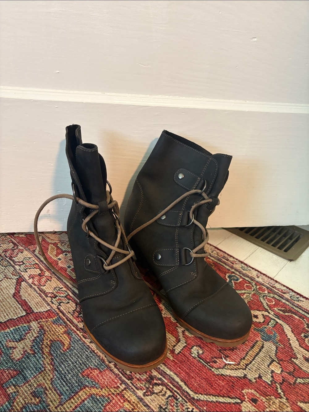 Sorel Black Lace-Up Ankle Boots with Brown Soles